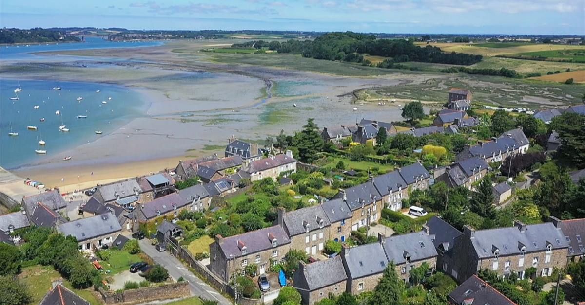 Des Racines Et Des Ailes Pays De Loire Des racines & des ailes | FranceTvPro.fr